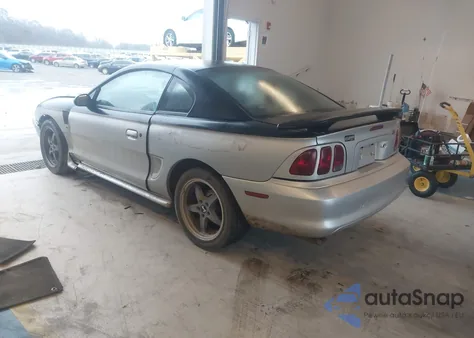 1998 Ford Mustang Gt z USA, uszkodzony, nr VIN 1FAFP42X2WF199538